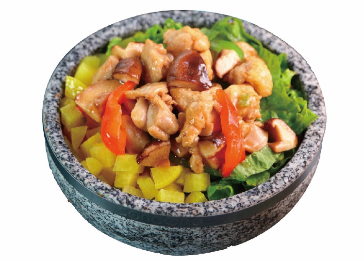 香菇鸡肉石锅拌饭